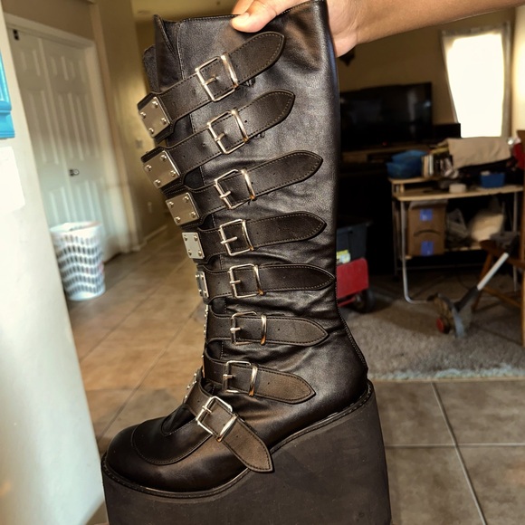 Demonia Cult “Swing 815” boots - Picture 4 of 6